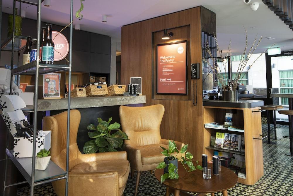 Punthill Northbank Aparthotel Melbourne Exterior photo